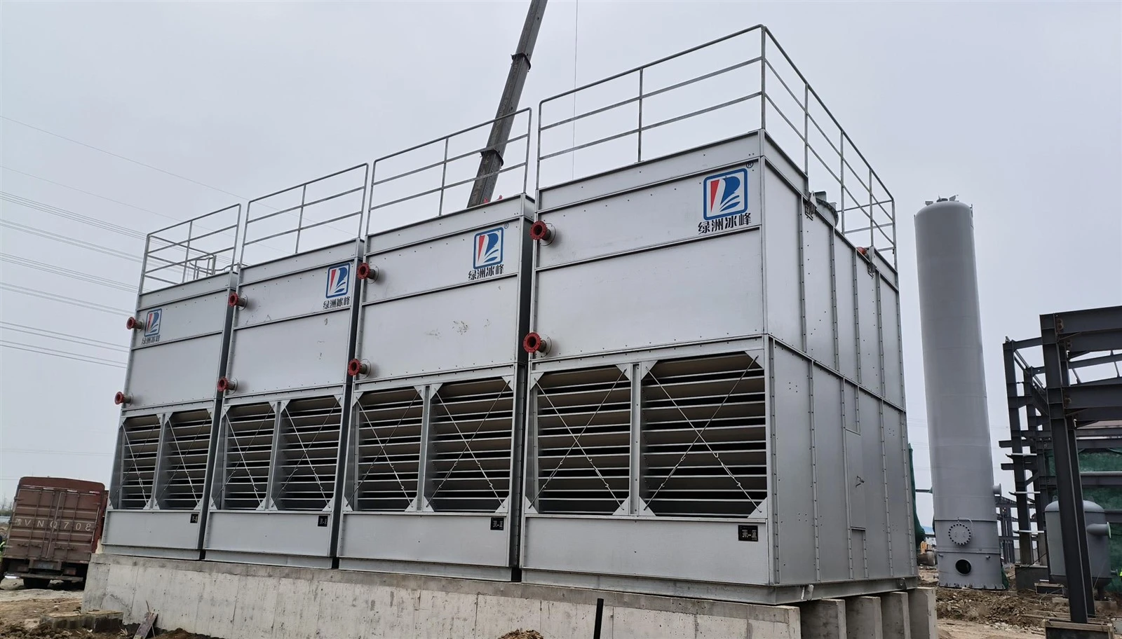 Oasis Bingfeng Closed-Circuit Cooling Tower Oasis Bingfeng Closed-Circuit Cooling Tower