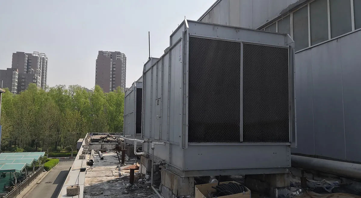Customer Site Installation of Closed-Circuit Cooling Tower Customer Site Installation of Closed-Circuit Cooling Tower